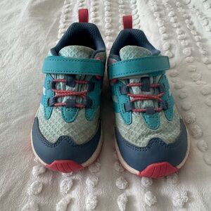 Merrell toddler waterproof sneakers 8t